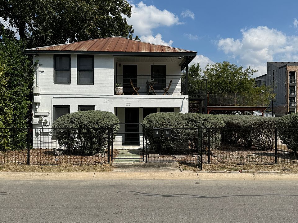 Front of duplex