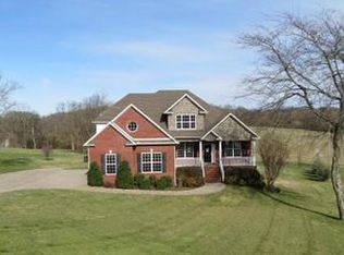 3036 Viewpointe Way, Columbia, TN 38401