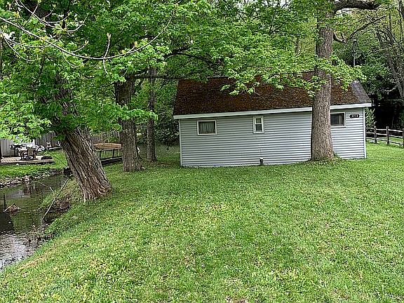 Cottage View from Streetside