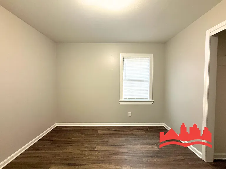 3575 Kensett Dr — Photo 12