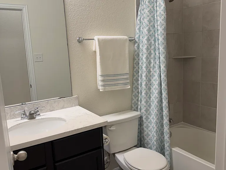 1541 Harrongton Way — Photo 12