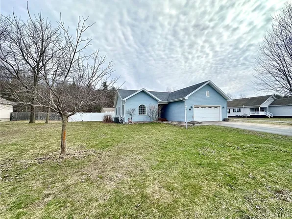 106 Ambrose Dr, Black River, NY 13612