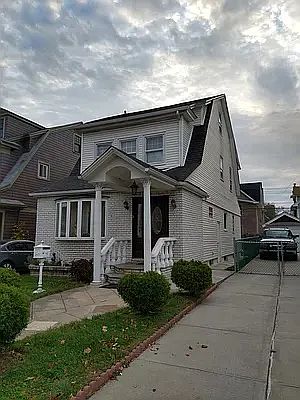 2nd image of 8544 105th St