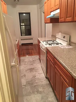 Rented by Skyline Group Real Estate | media 6