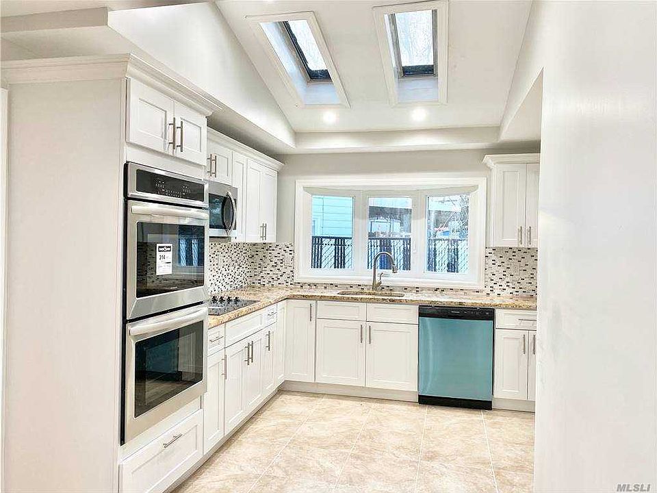 1st image of 108 Joan Ct