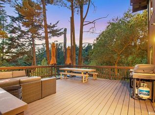 7068 Sayre Dr APT A, Oakland, CA
