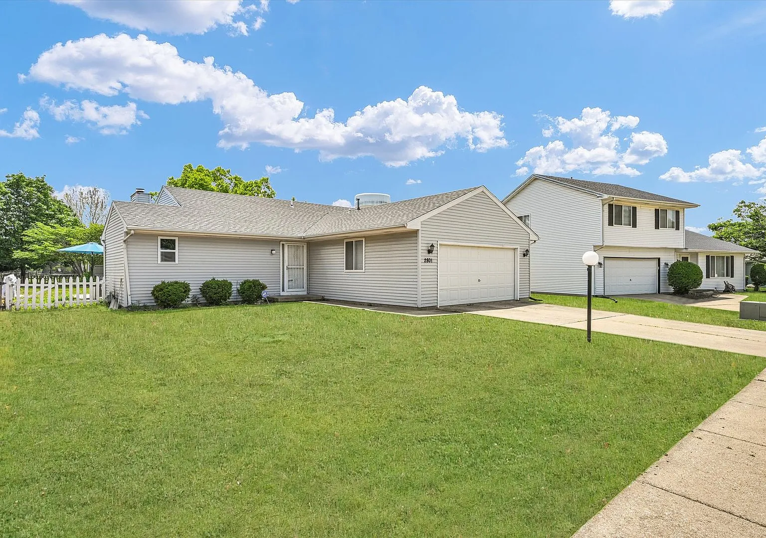 3 bed, 1560 sqft, $2,500 — Photo 2