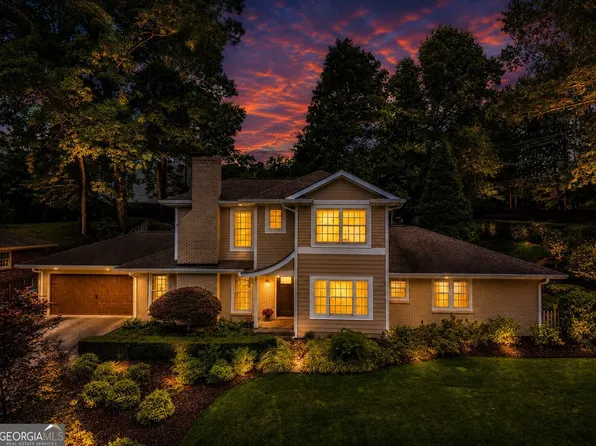 4374 Peachtree Dunwoody Rd NE, Atlanta, GA 30342