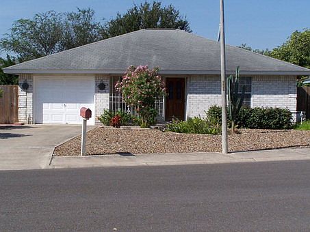 1st image of 1611 E Gastel Cir