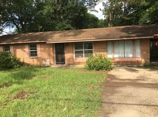 3526 Napier Field Rd, Dothan, AL 36303