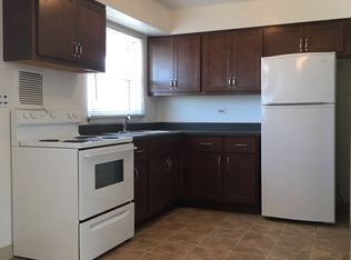 1618 17th St, North Chicago, IL 60064