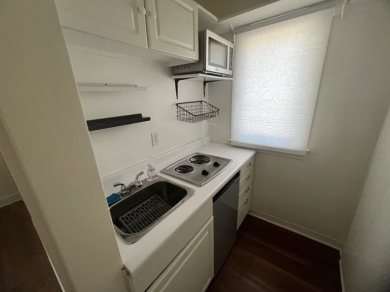 3594 Ramona Dr — Photo 8