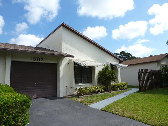 1st image of 5113 Mirror Lakes Blvd