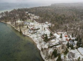 11340 Kings Point Rd, Alanson, MI 49706