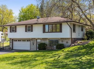 3420 72nd St E, Inver Grove Heights, MN 55076