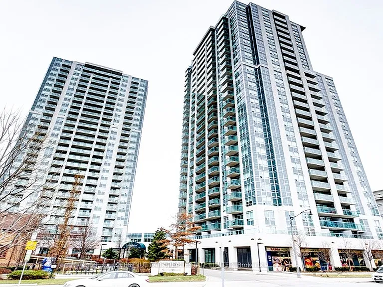 18 Harrison Garden Blvd #2504 — Photo 32