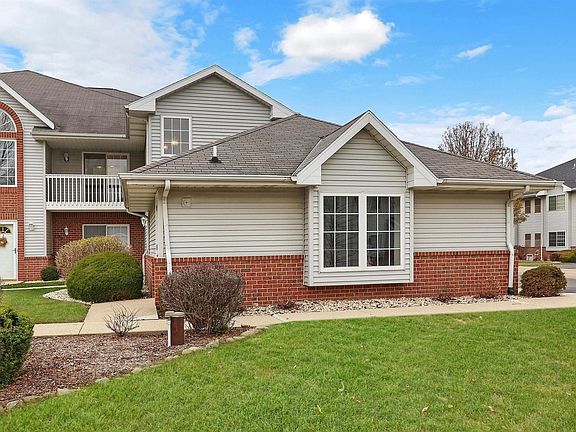 2nd image of 1276 Village Center Dr #6