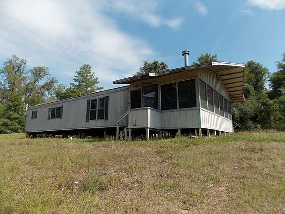 2nd image of 4623 Oakfield Cir
