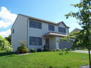 14 N Butterfly Dr, Myerstown, PA 17067