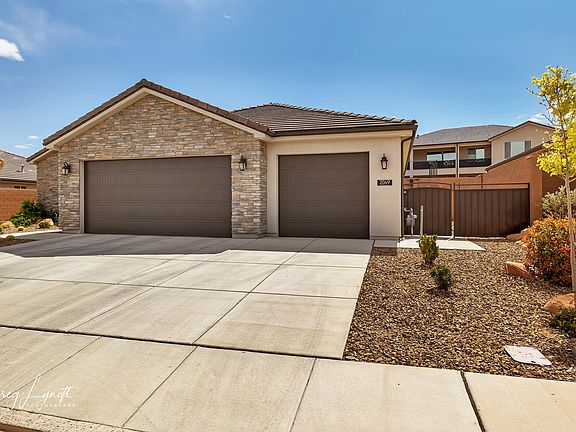 3rd image of 2049 N Vista Springs Dr