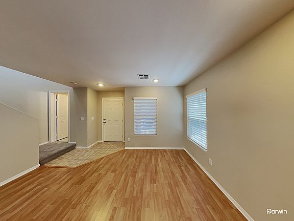 5th image of 8956 Ornate Glade Ave