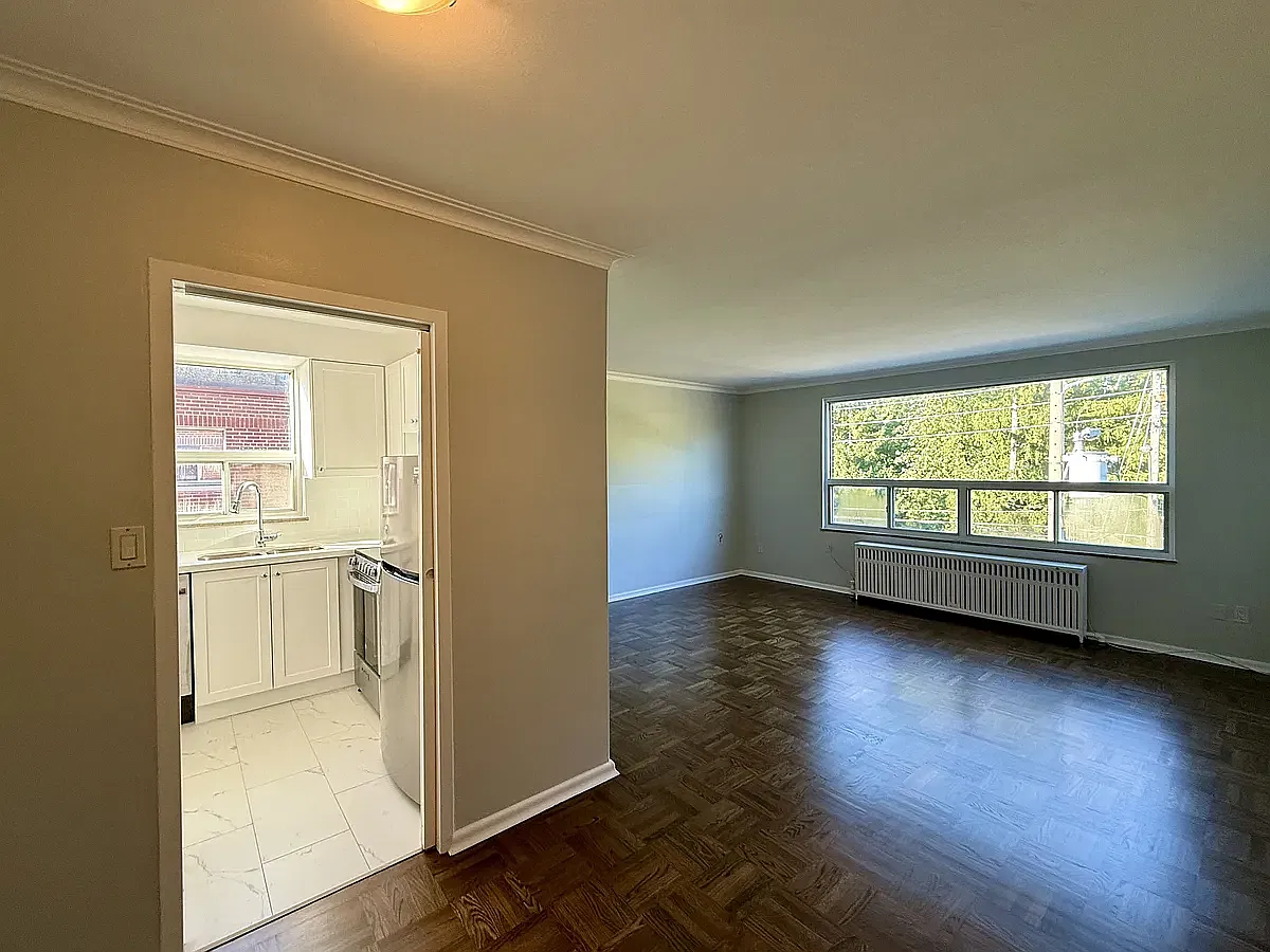 2 bed, 750 sqft, $2,190 — Photo 2