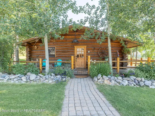 9375 Cole Canyon Rd, Jackson, WY 83001