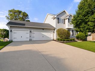 2621 SW 35th St, Ankeny, IA 50023