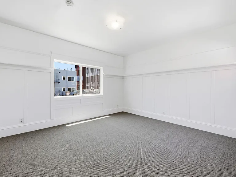 320 Harriet St — Photo 19