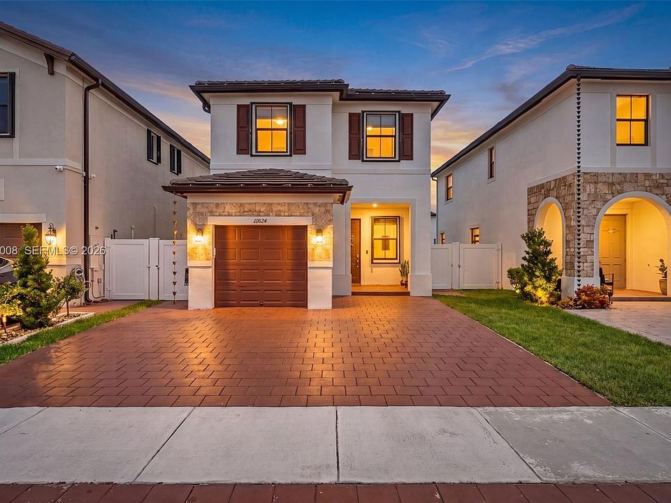 1st image of 11024 W 35th Ln