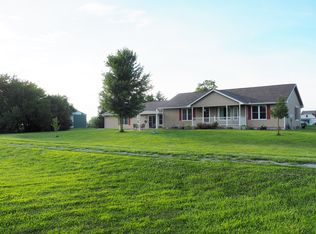 7915 SW Crawford Rd, Auburn, KS 66402