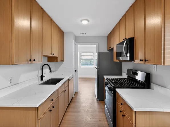 5928 Signal Point, Austin, TX 78724