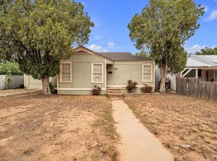 1405 E 11th Pl, Big Spring, TX 79720