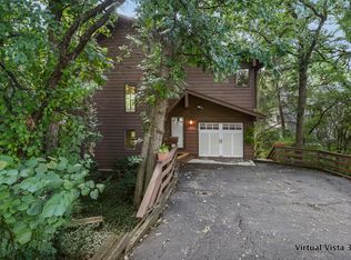 1115 55th St, Downers Grove, IL 60515