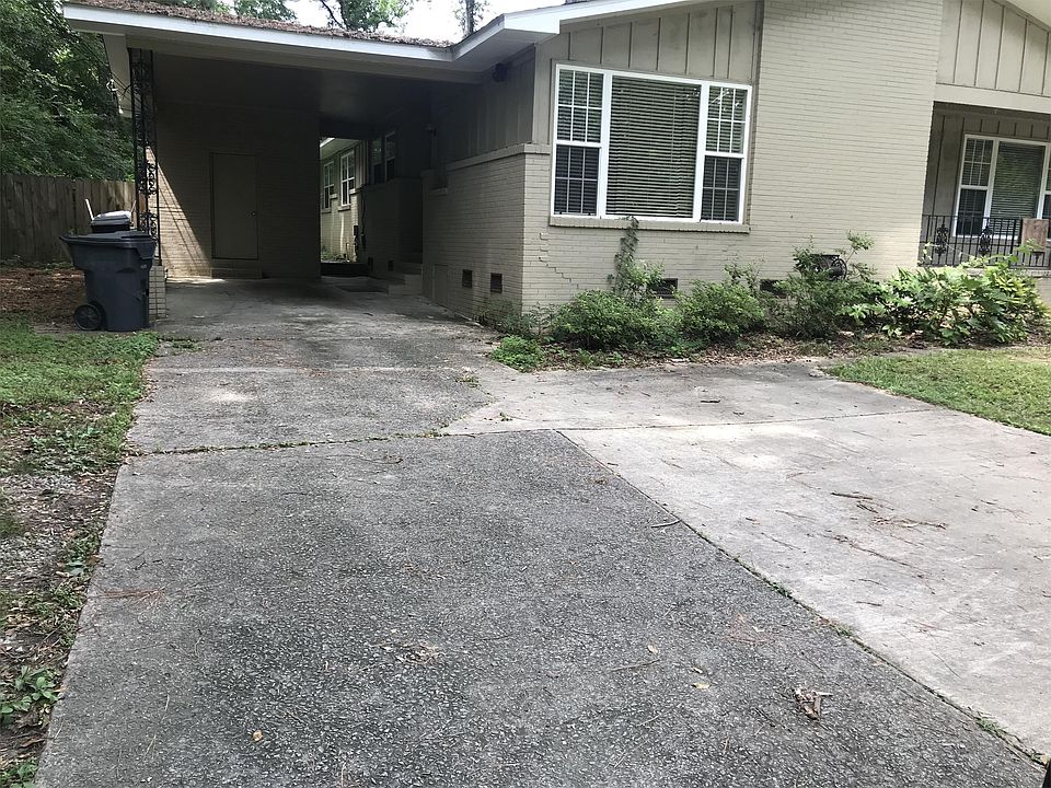 2nd image of 3042 Green Valley Rd