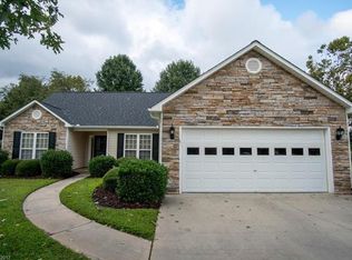 10 Cottage Ridge Rd, Fletcher, NC 28732