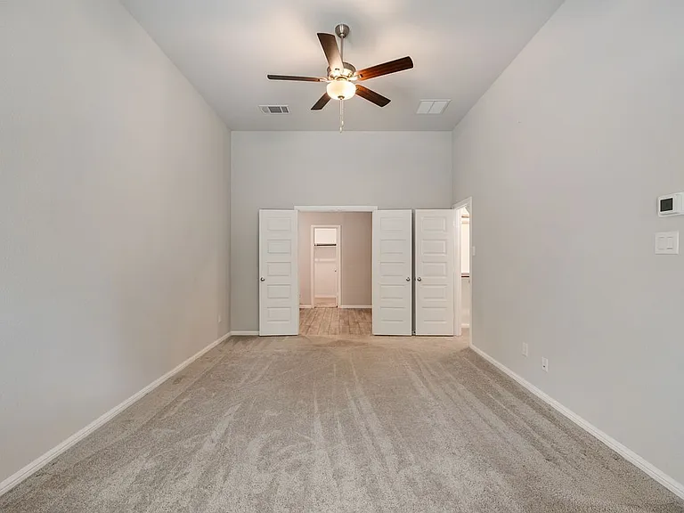 716 Big Bend Pkwy — Photo 4