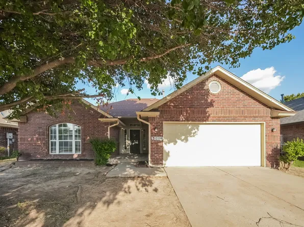 13116 Maple Leaf Dr, Oklahoma City, OK 73170