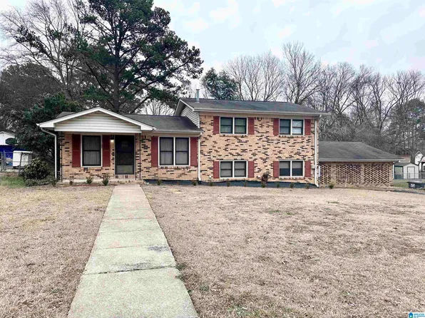 1609 Magnolia St, Gardendale, AL 35071