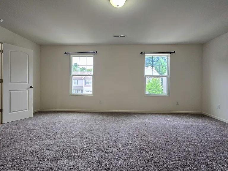 489 Green Arbor Ln — Photo 16