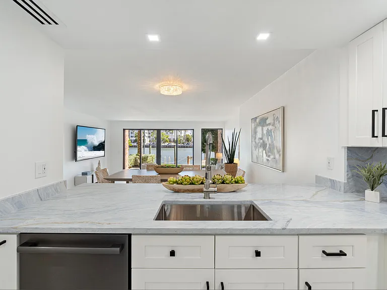 1800 S Ocean Dr #109 — Photo 14