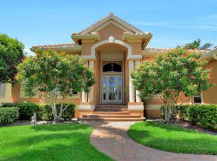 2360 Snook Dr, Naples, FL 34102