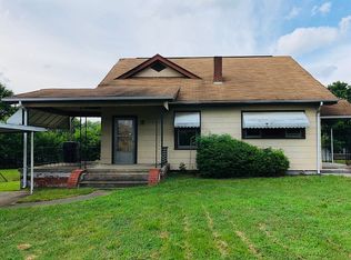713 1st Rainbow St, Lexington, NC 27295