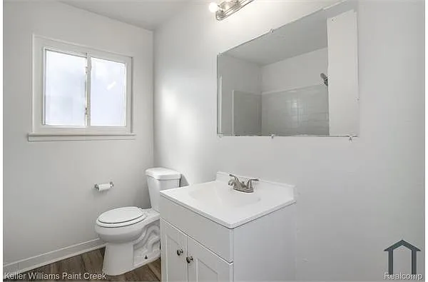Building Photo - 8278 Chalmers Ave