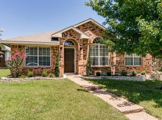 6204 Candletree Ln, McKinney, TX 75070
