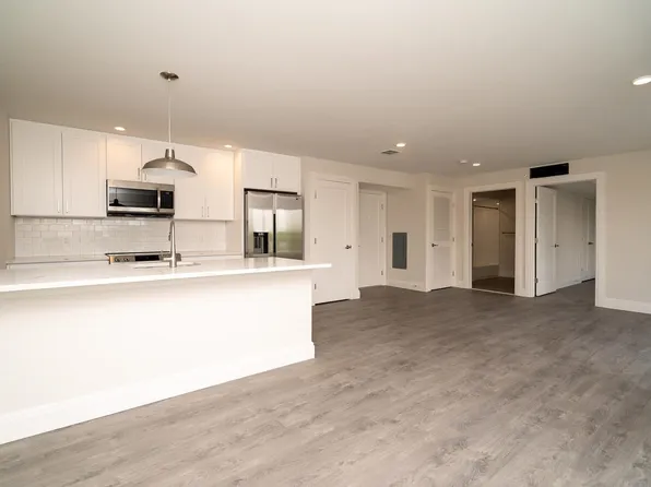 1209 26th Street image 23 of 28