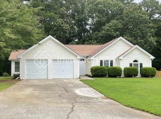 730 Wilkes Dr, Loganville, GA 30052