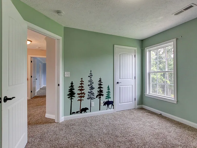 716 Cavalier Dr — Photo 63