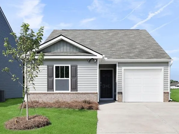 238 Deskin Ln, Fountain Inn, SC 29644