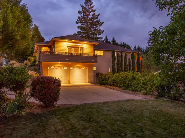 4604 Cloudcrest Dr, Medford, OR 97504